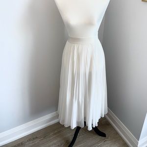 White Wilfred Twirl Skirt
